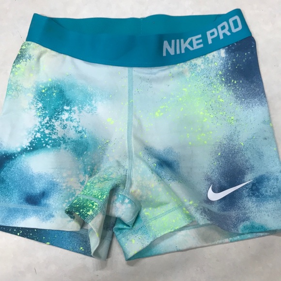 Nike Pants - Small Nike pro workout shorts training CrossFit